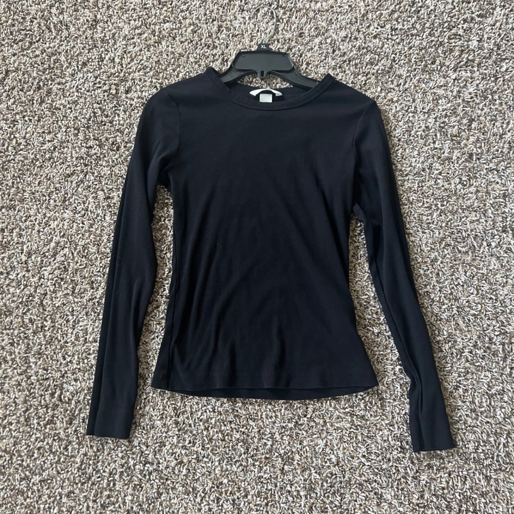 H&M Black Ribbed Tee